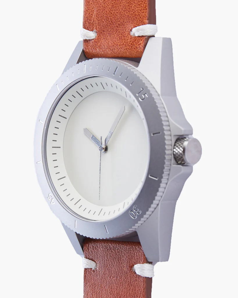 Silver / Off White / Luminescent - 42mm