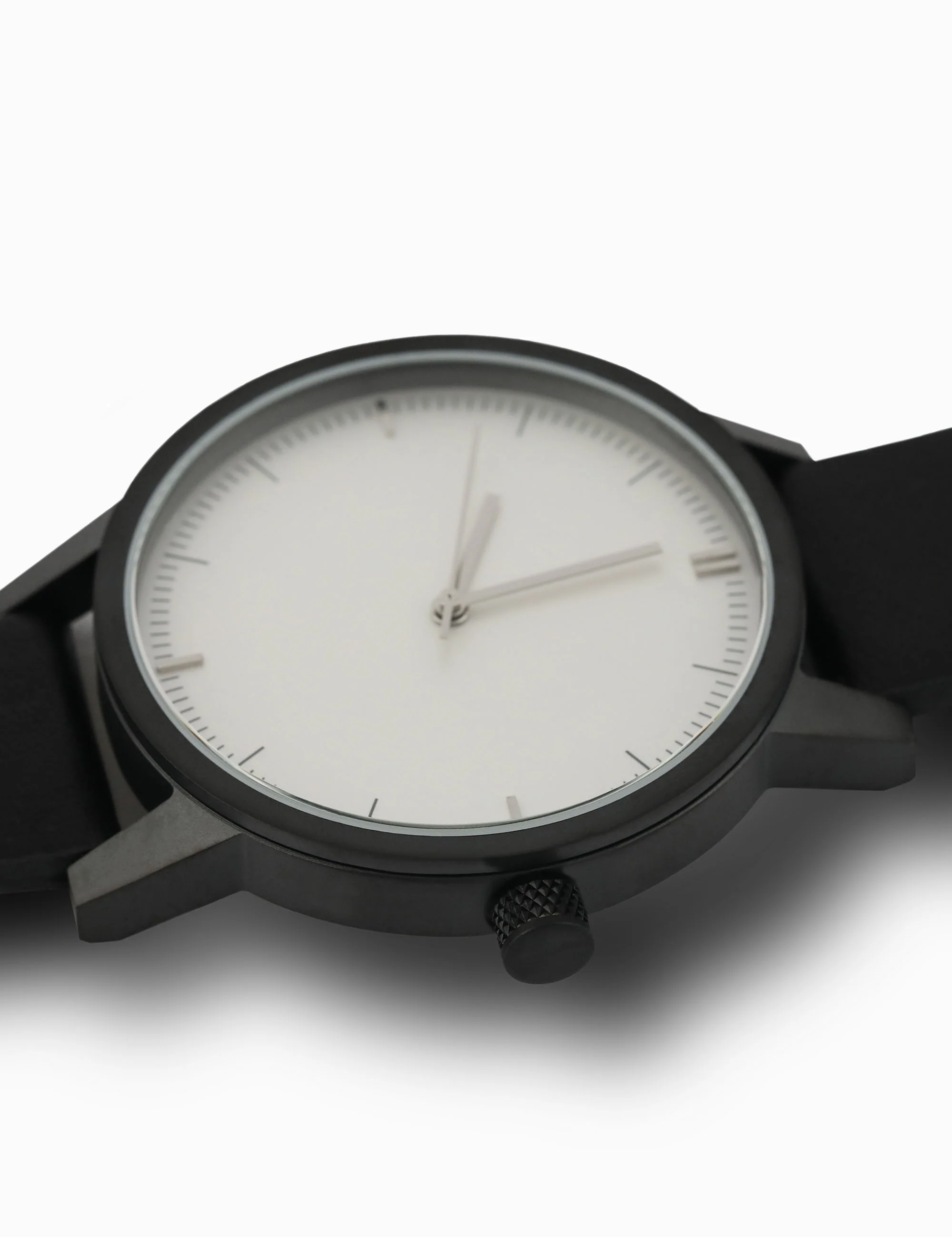 38mm - Black/White/Black