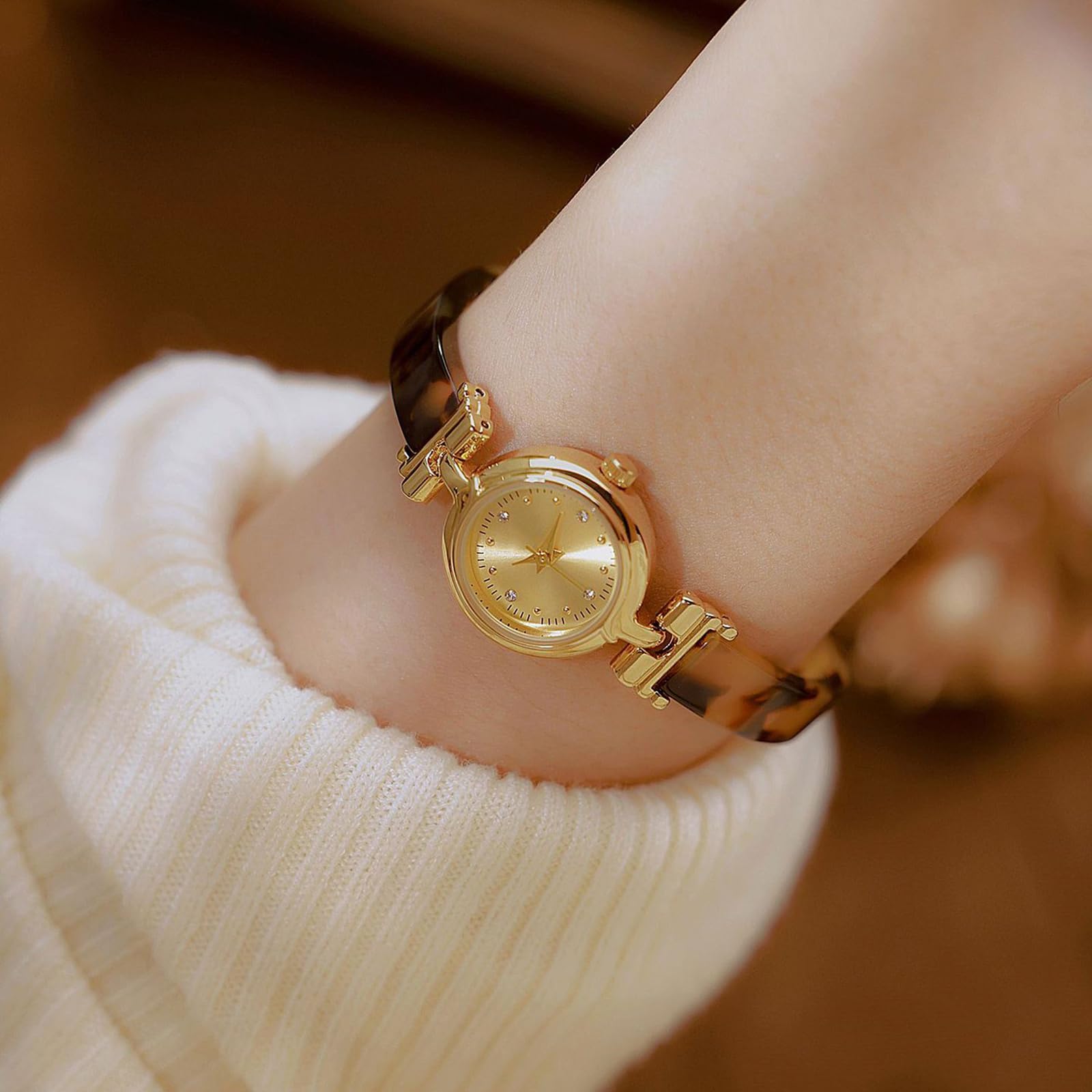 Vintage Amber Color Women's Bracelet Chain Watch - Stylish Retro Watch for Women